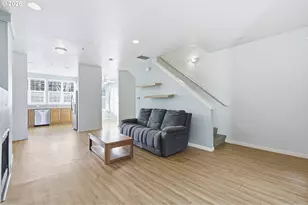 844 SE Woodrow Ln, Hillsboro, OR 97123 - Photo 13