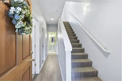 844 SE Woodrow Ln, Hillsboro, OR 97123 - Photo 5