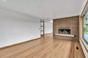 11731 NE Fargo Ct, Portland, OR 97220 - Photo 9