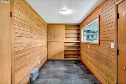 11731 NE Fargo Ct, Portland, OR 97220 - Photo 17