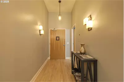 1314 NW Irving St #212, Portland, OR 97209 - Photo 13