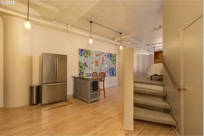 1314 NW Irving St #212, Portland, OR 97209 - Photo 9