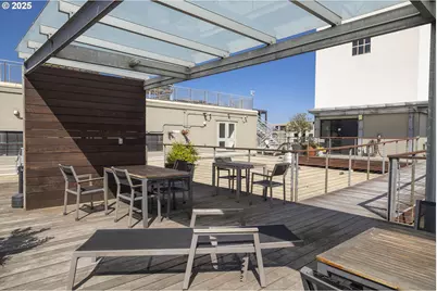 1314 NW Irving St #212, Portland, OR 97209 - Photo 21