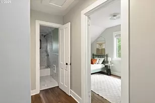 7604 SE Woodstock Blvd, Portland, OR 97206 - Photo 37