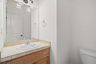 4054 Forest View Dr, Washougal, WA 98671 - Photo 9