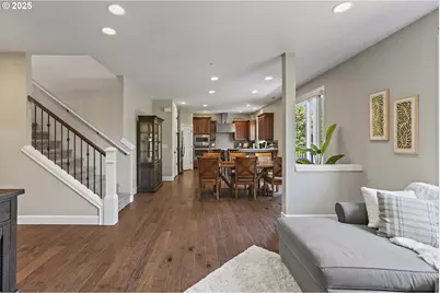 3096 NW Parkhurst Ter, Portland, OR 97229 - Photo 3