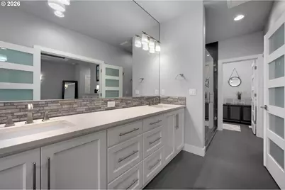 570 NW 11th Ave, Canby, OR 97013 - Photo 27