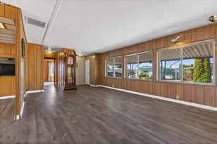 2902 E 2nd St, Newberg, OR 97132 - Photo 5