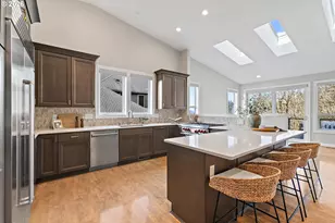 2739 NW Avocet Ln, Portland, OR 97229 - Photo 9