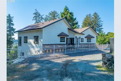 2495 Chester St, North Bend, OR 97459 - Photo 5