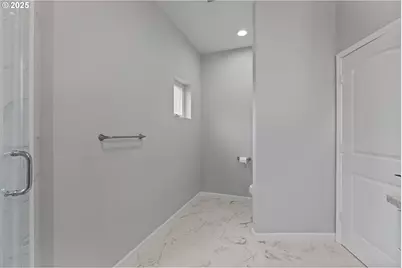 2495 Chester St, North Bend, OR 97459 - Photo 29