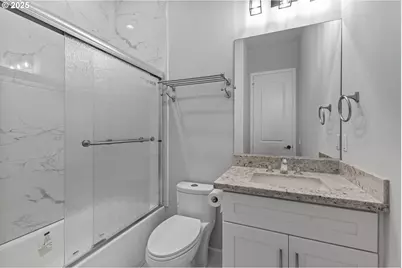 2495 Chester St, North Bend, OR 97459 - Photo 41