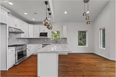 2495 Chester St, North Bend, OR 97459 - Photo 15