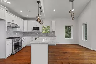 2495 Chester St, North Bend, OR 97459 - Photo 15