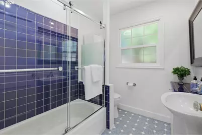7158 SW 4th Ave, Portland, OR 97219 - Photo 15