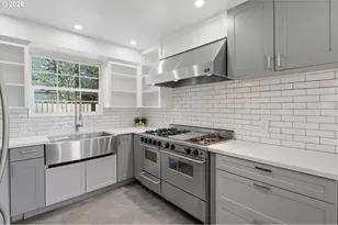 7158 SW 4th Ave, Portland, OR 97219 - Photo 9