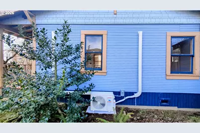 5121 SE 79th Ave, Portland, OR 97206 - Photo 3