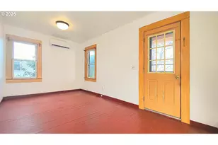 5121 SE 79th Ave, Portland, OR 97206 - Photo 9