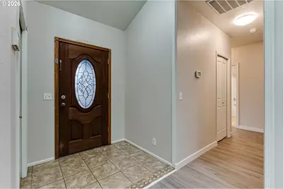 4667 Hailey Ct, Springfield, OR 97478 - Photo 5