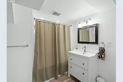 4725 NE 100th Ave, Portland, OR 97220 - Photo 21