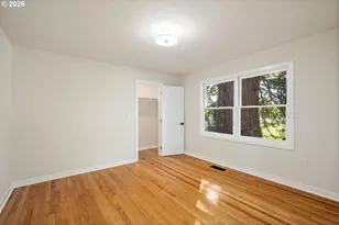 10721 NE 2nd Ave, Portland, OR 97211 - Photo 15