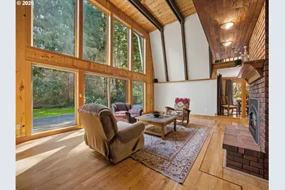21010 E Country Club Rd, Brightwood, OR 97011 - Photo 7
