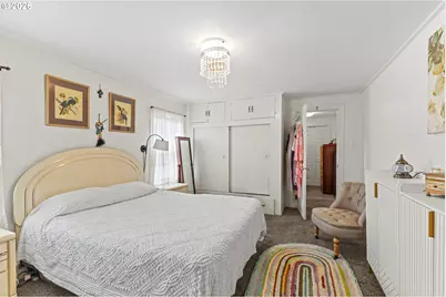 131 Bender St, Myrtle Point, OR 97458 - Photo 17