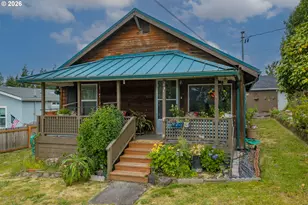 131 Bender St, Myrtle Point, OR 97458 - Photo 3