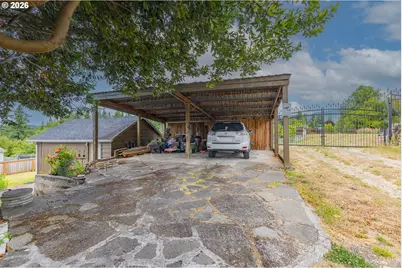 131 Bender St, Myrtle Point, OR 97458 - Photo 5
