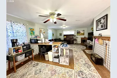 925 East St, Baker City, OR 97814 - Photo 37