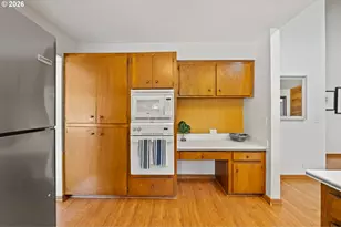 801 Timberline Dr, Lake Oswego, OR 97034 - Photo 11