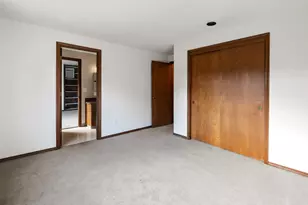 801 Timberline Dr, Lake Oswego, OR 97034 - Photo 37