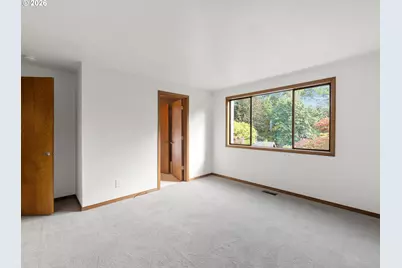 801 Timberline Dr, Lake Oswego, OR 97034 - Photo 35