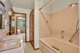 16714 NE Wasco St, Portland, OR 97230 - Photo 21