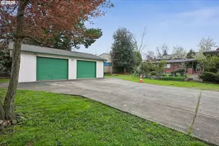 501 SE 157th Ave, Portland, OR 97233 - Photo 23