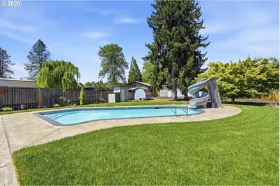 18825 SW Rosa Rd, Beaverton, OR 97078 - Photo 31