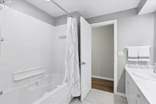 18825 SW Rosa Rd, Beaverton, OR 97078 - Photo 15