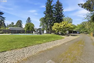 18825 SW Rosa Rd, Beaverton, OR 97078 - Photo 35