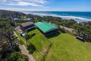 11880 NW Mallard St, Seal Rock, OR 97376 - Photo 43