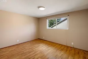 2090 Hawkins Ln, Eugene, OR 97405 - Photo 25