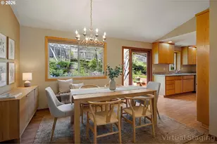 2090 Hawkins Ln, Eugene, OR 97405 - Photo 13