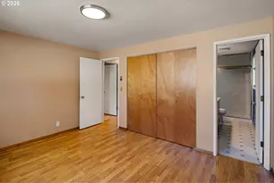 2090 Hawkins Ln, Eugene, OR 97405 - Photo 27