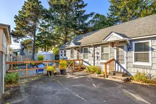 950 S Edgewood St, Seaside, OR 97138 - Photo 3