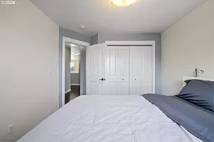 1876 Heath Dr, Eugene, OR 97402 - Photo 35