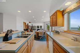 690 S 3rd Ave, Rockaway Beach, OR 97136 - Photo 17