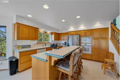 690 S 3rd Ave, Rockaway Beach, OR 97136 - Photo 15