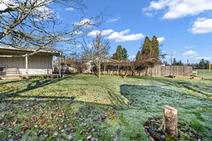 1925 Harvard Dr, Eugene, OR 97405 - Photo 33