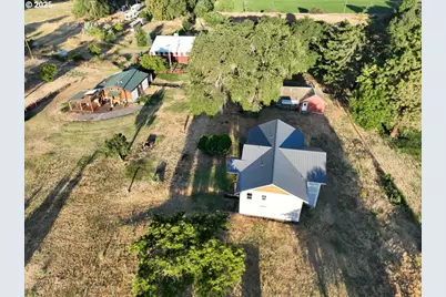 820 Biggs Rufus Hwy, Rufus, OR 97050 - Photo 5