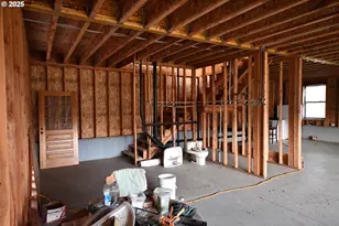 820 Biggs Rufus Hwy, Rufus, OR 97050 - Photo 43