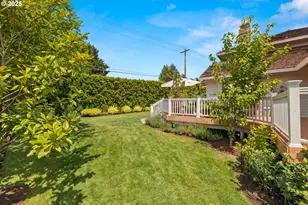 14465 SW Scarlett Pl, Portland, OR 97224 - Photo 43